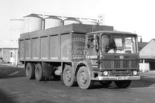 PHOTO B.W. PARKER, CASTON AEC MAMMOTH MAJOR - 8 WHEEL BULK TIPPER RHR 73M