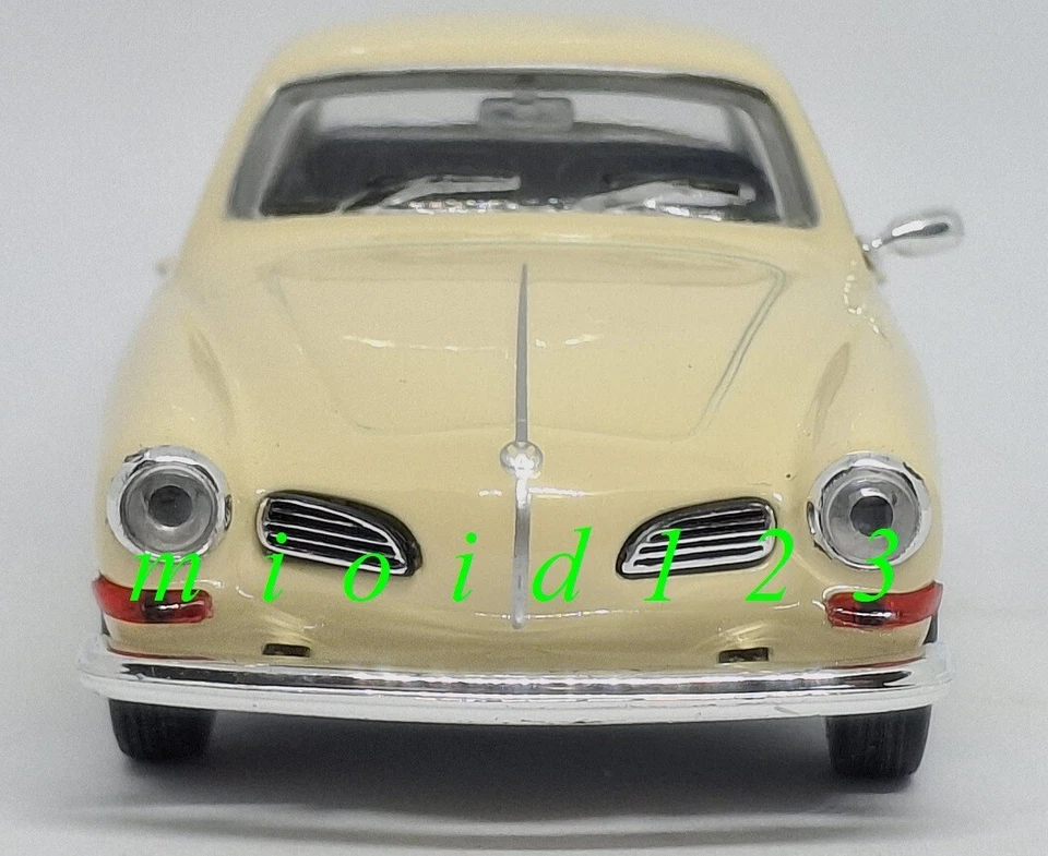 VOLKSWAGEN KARMANN GHIA COUPE [ Beige ] (1968) - 1/43 Die-cast EdisonGiocattoli - Immagine 2 di 4