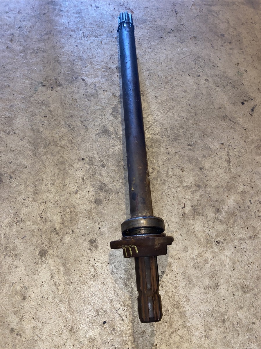 International 444 2424 2444 tractor IH Power Take Off PTO