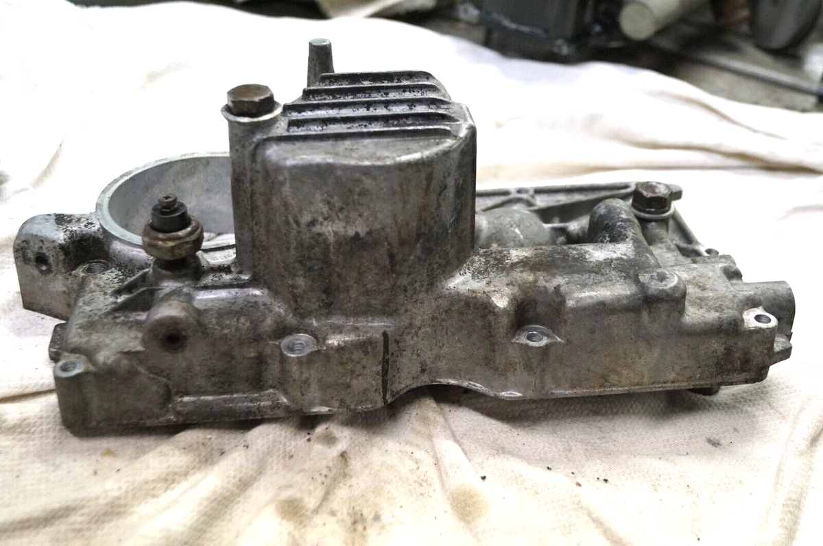 91 Kawasaki Ninja ZX11 C Motor Engine Oil Pan Case Cover OEM 49034