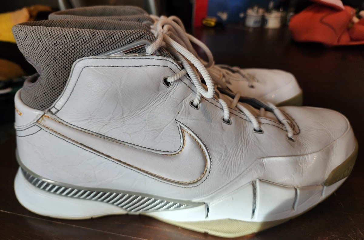 Nike Zoom Kobe 1 Basketball Sneakers 313143-111 White Shark Preowned Men Sz 11.5 Nike Kobe 1 White Shark Men main image 2