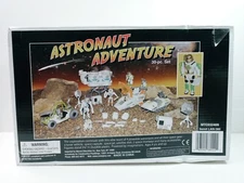  Constructive Playthings Astronaut Adventures Complete Space Set Open Box NEW
