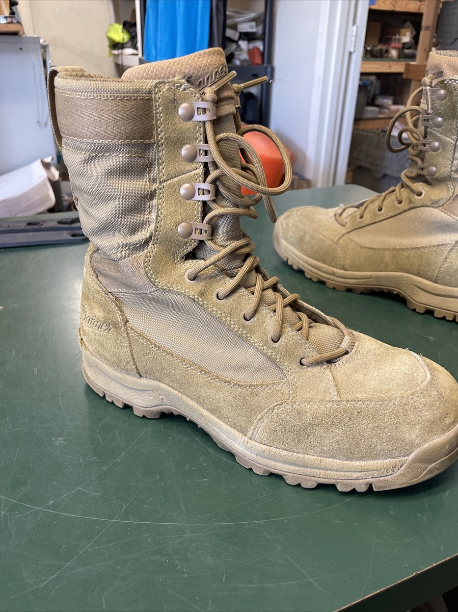 Danner Tanicus Side Zip 55322 Men's Size 8.5 D Non-metallic