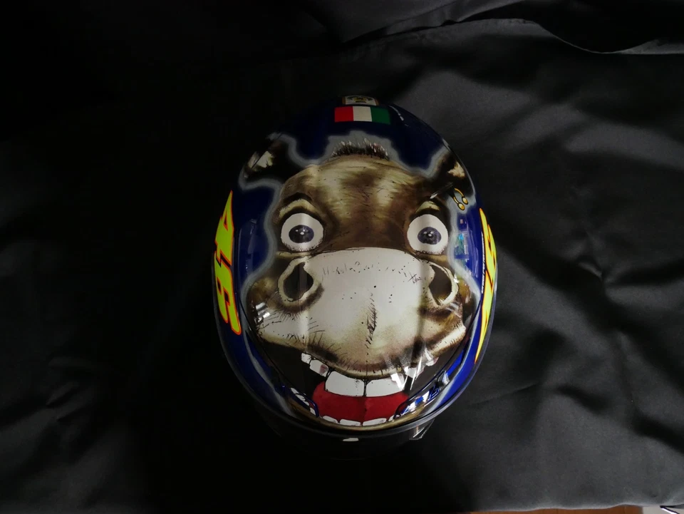 AGV GP Tech Rossi "Donkey" limited edition - Photo 2/4