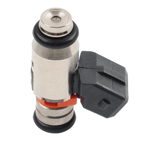 Fuel Injector Vehicle Maintenance Broken Replacement Direct Replacement - Picture 6 of 9