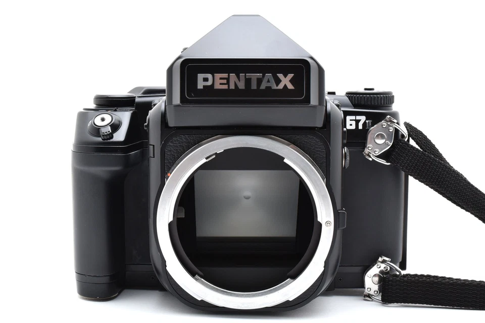 [Almost MINT w/ Strap] Pentax 67 II Medium Format 6x7 Film Camera Body AE Finder - Image 3 of 4