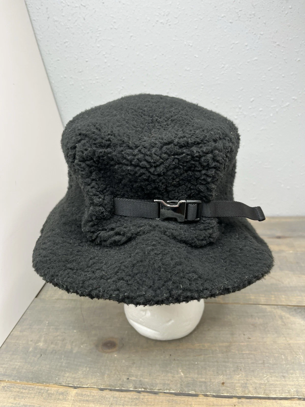 Lululemon Textured Fleece Bucket Hat Black Size L/XL