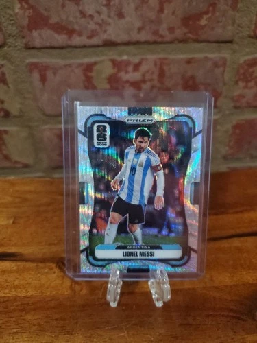 2026 Panini Prizm FIFA World Cup Lionel Messi Silver Wave Prizm #10