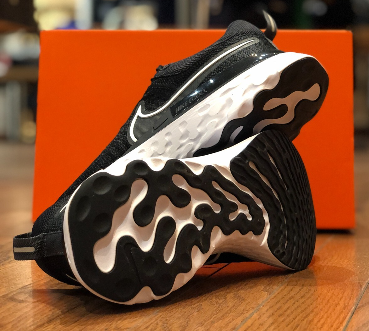 Nike React Infinity Run Flyknit ブラック Size 8.5 - Nike React Infinity Run Flyknit 2 Black W for