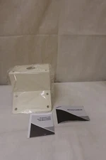 Samsung Wisenet - Surveillance Camera Corner Mount Bracket SBP-300KM (No Bolts)