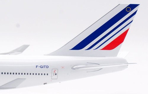 Modelo de avión fundido a presión SQ Wings 1:200 Air France Boeing 747-400 F-GITD con solapa - Imagen 14 de 16