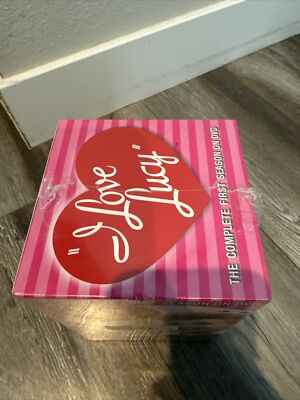 I Love Lucy 9 DVD Box Set The Complete First Season,with Pilot