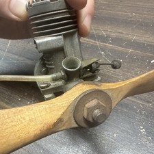 Antique Fox 29 Model Airplane Engine