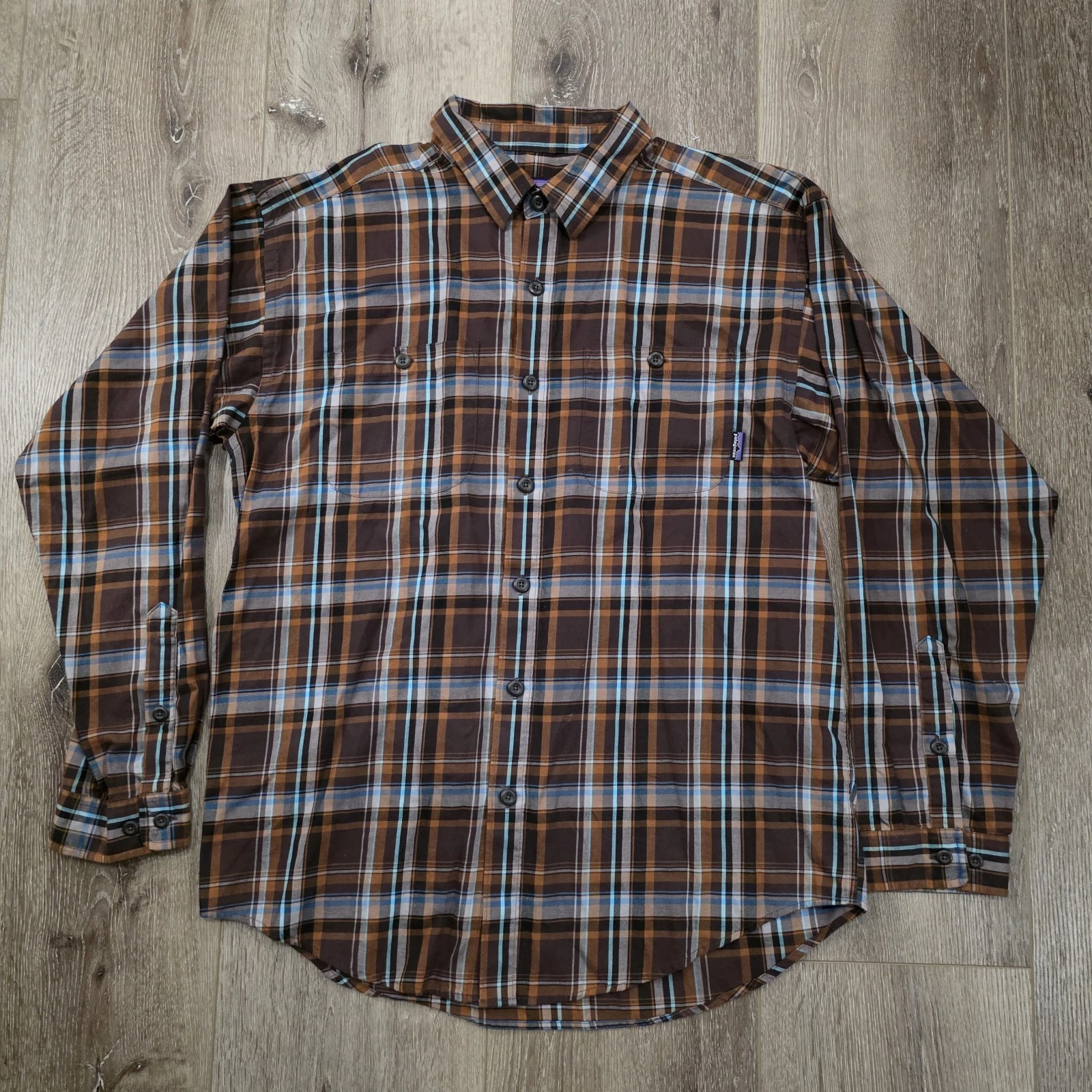 Patagonia Shirt Mens M Organic Cotton Plaid Hiking Outdoor 100% Cotton Brown