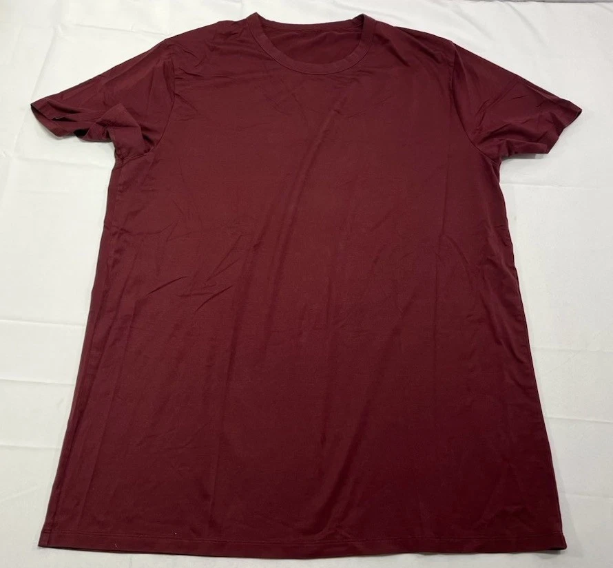 Lululemon Fundamental Shirt Mens M/L Maroon Red Crewneck Short Sleeve Read