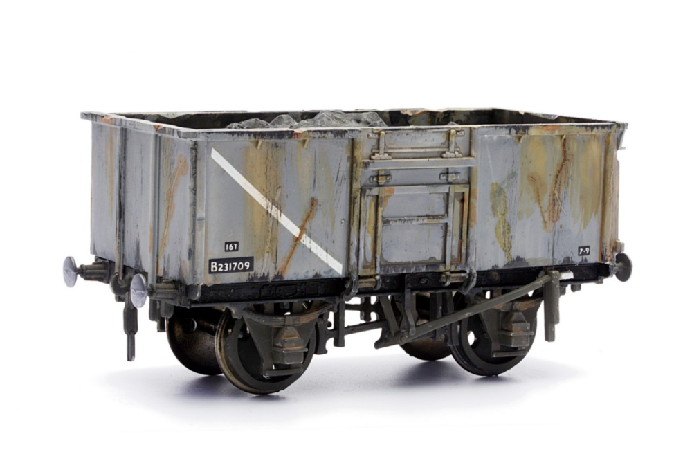 Dapol C037 16T Mineral Wagon OO/HO Gauge Plastic Kit