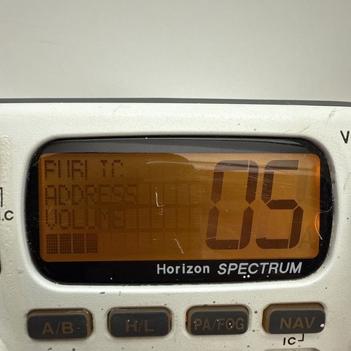 Standard Horizon Spectrum GX2350S Submersible VHF FM Marine Radio W/ Mic - As Is - Bild 8 von 19