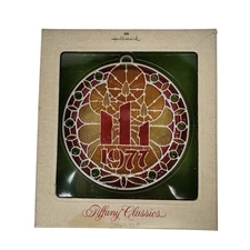 Hallmark "Candles" Tiffany Classics Acrylic Ornament Dated 1977, In Original Box