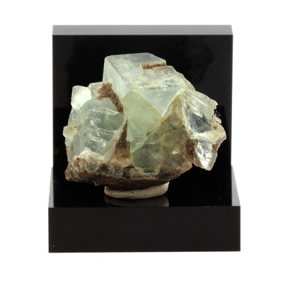 Mineralien und Edelsteine. Grüner Fluorit. 98,8 ct. Massif des Aravis, Hau