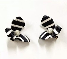 New LeLe Sadoughi Small Crystal Lily Clip On Earrings Free Shipping