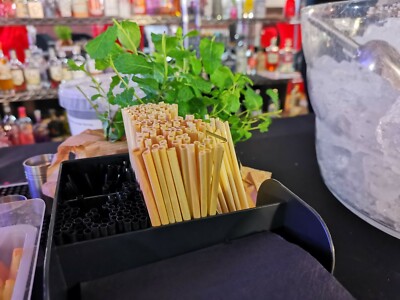 Weizentrinkhalme natürlich biologisch abbaubar umweltfreundlich Strohhalme