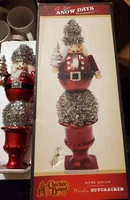 CRACKER BARREL Wooden Nutcracker I Love Snow Days Christmas Holiday Decoration