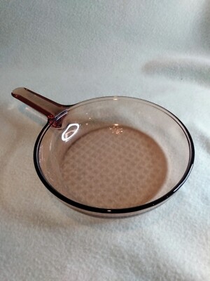 Vision Ware Amber 7'' Frying Pan Waffle Bottom Vintage - Corning France  No lid