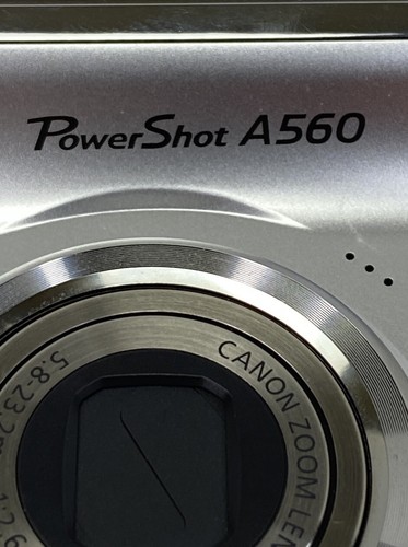 Canon PowerShot A560 7.1MP Digital Camera - Silver Four Parts Or Repair No Power - Picture 3 of 7