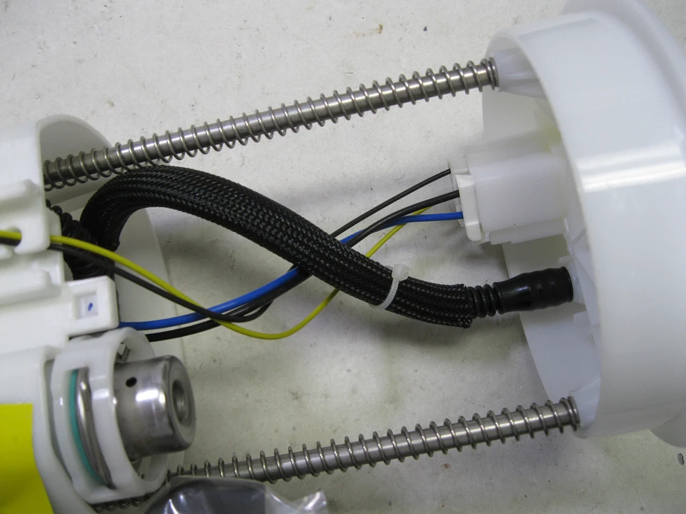 Spectra Premium Industries SP8024M - Fuel Pump Module Assembly - Image 3 of 4