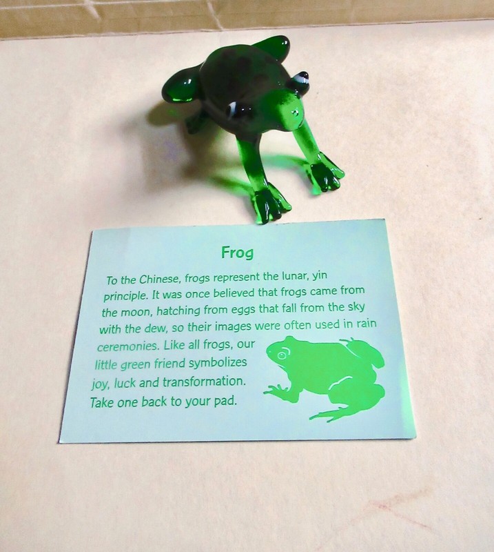 Hand Blown? Glass Sitting Green FROG  1.5" Tall--NEW in Box