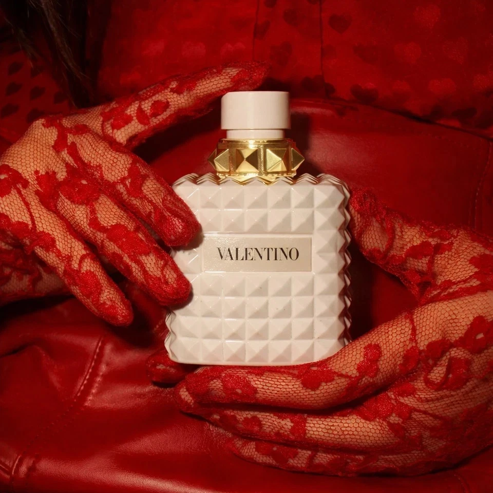 VALENTINO DONNA BORN IN ROMA IVORY EAU DE PARFUM SPRAY 3.4 Oz
