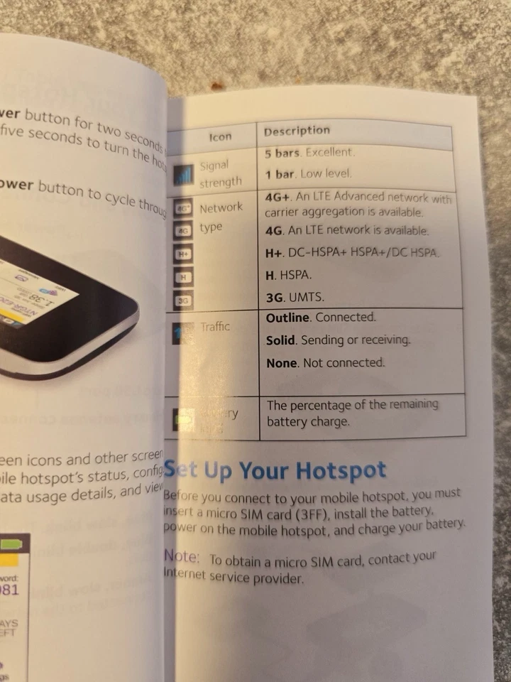 NETGEAR AirCard 810 4G WLAN Mobiler Hotspot Schwarz