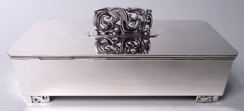 Scatola Tiffany 23424 Midcentury moderna americana argento sterling - Foto 2 di 6