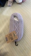 NWT Women s Cabin Sock Slippers 5 - 10
