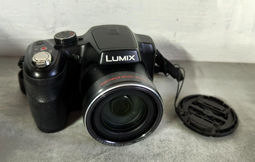 Panasonic LUMIX DMC-LZ30 16.1MP 35x Optical Zoom Black Digital Camera