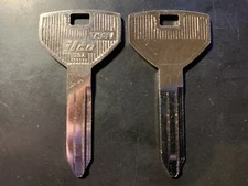 Pair of New Key Blanks for CHRYSLER Plymouth Dodge ILCO part Number 1793V  
