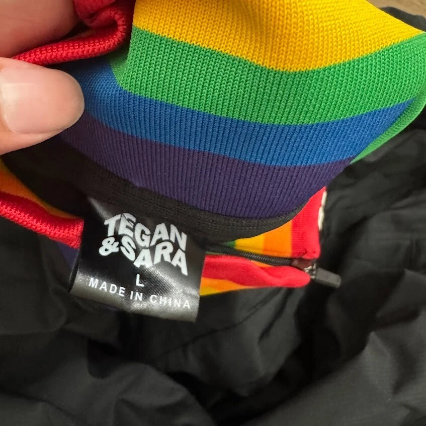 Rompevientos Tegan and Sara Rainbow Hey Im Just Like You Pride Rainbow Grande Foto 4 de 4