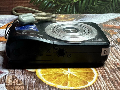 Sony Cyber-shot DSC-S5000 14.1MP black camera 5x zoom Tested Works photo shoot - Picture 7 of 12