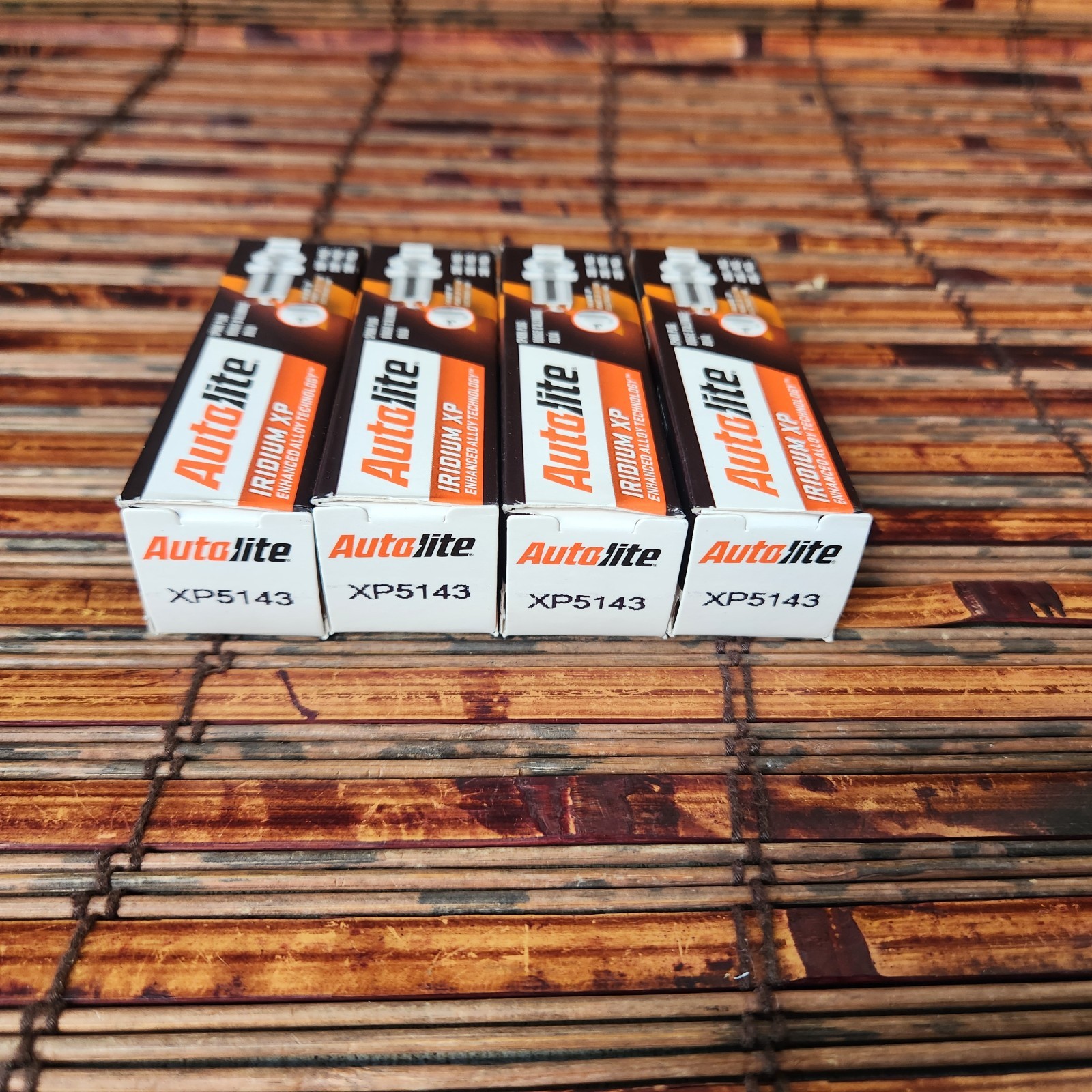QTY 4  AUTOLITE IRIDIUM XP SPARK PLUGS    XP5143    BRAND NEW