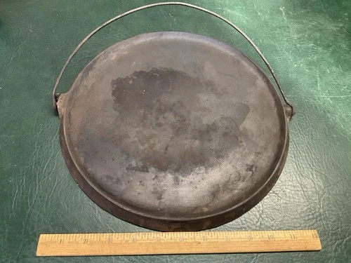 Vintage Griswold Erie #12 Cast Iron Griddle w/ Slant Logo 741