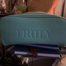 Truly Beauty Signature Vanity Case Bag Mint