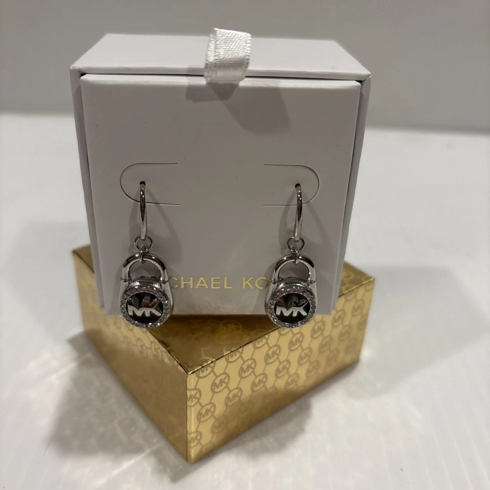 PENDIENTES GANCHO COLGANTE CANDADO MICHAEL KORS TONO PLATA, CRISTALES BRILLO, MK MK MKJ7393 Foto 2 de 4