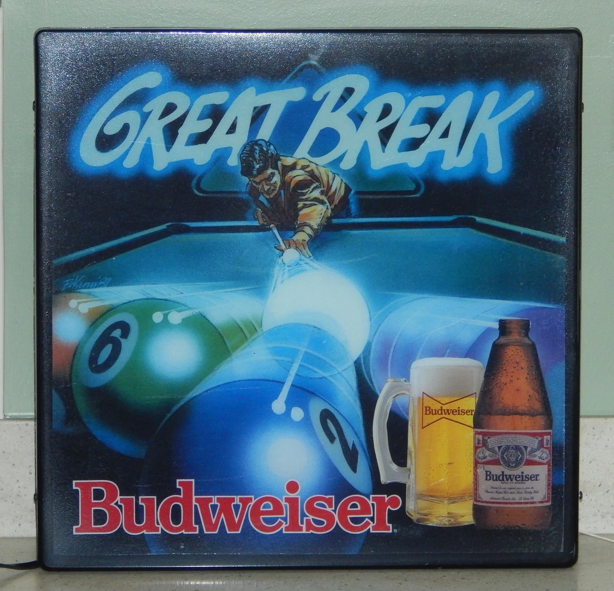 Budweiser Billiard Light In Collectible Budweiser Signs & Tins for