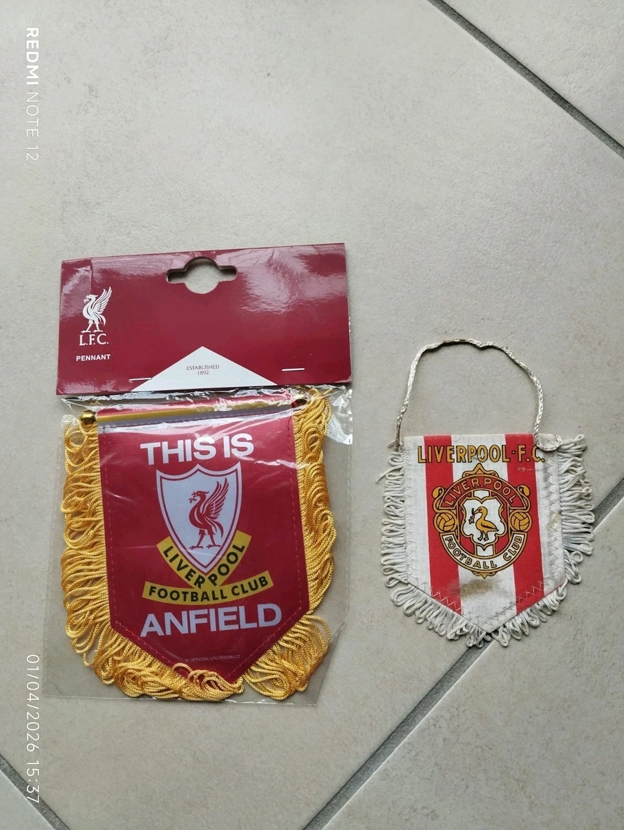FAN310 - FANION CLUB DE FOOTBALL LIVERPOOL