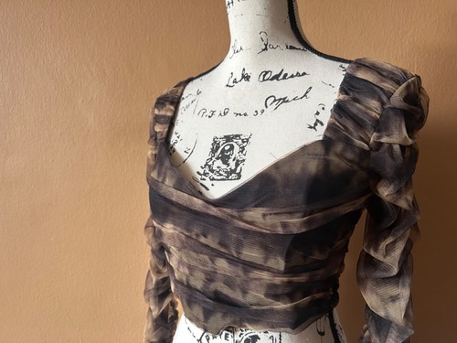 NWT ZARA ANIMAL PRINT MESH TULLE LONG SLEEVE CROP TOP SIZE SMALL - Picture 4 of 5