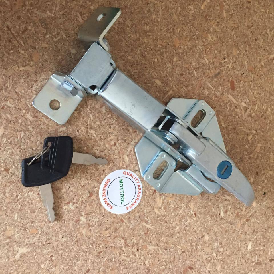 4217429 4377569 LATCH ENGIEN COVER W 2 KEYS H800 HITACHI