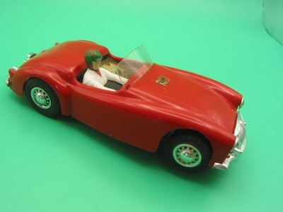 VINTAGE VIP MGA ROT ORIGINAL STOSSSTANGEN MOTOR LÄUFT STARK BRAUCHT EINEN NEUEN BILDSCHIRMBAU