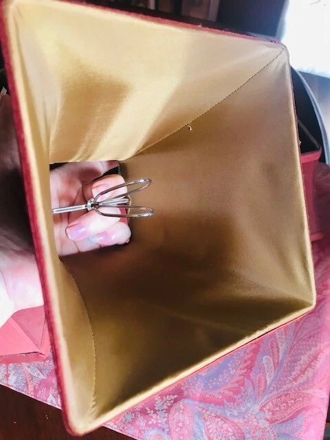 Juego de 5 pantallas de lámpara de araña de seda Pottery Barn rojo profundo raro Foto 3 de 4