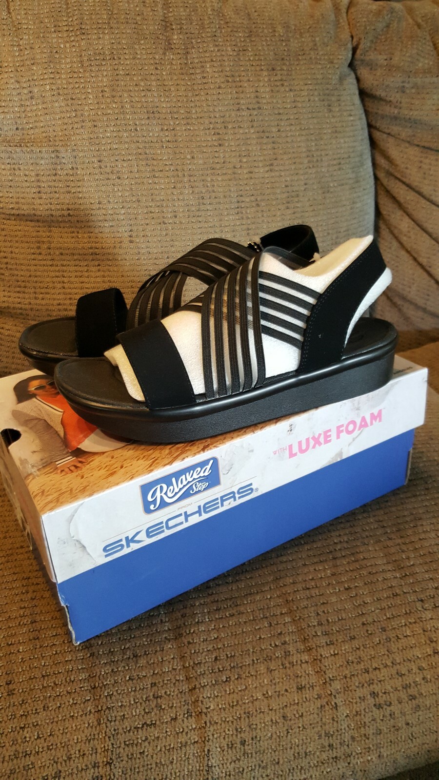 skechers bumblers stop and stare