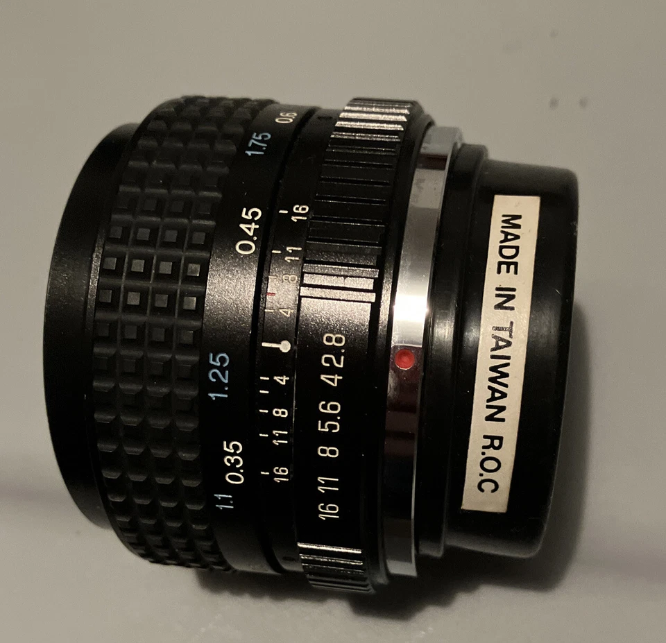 TOKINA EL 28mm F/1:2.8 Camera lens Taiwan & Japan With Sigma Case - Image 3 of 4